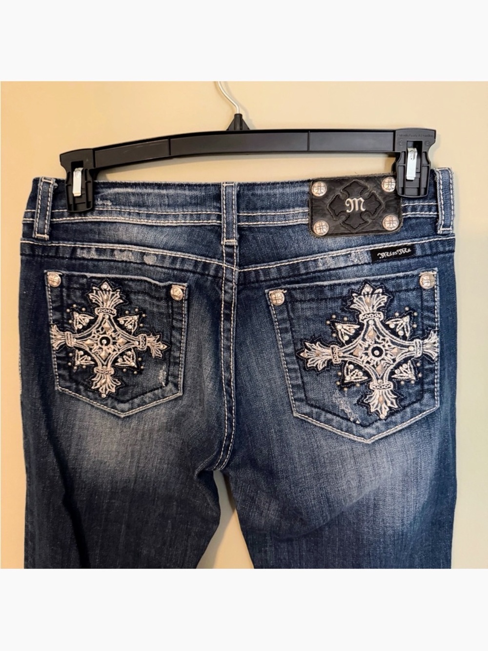 Gorgeous Y2K Miss Me Boot Jeans with Embellished Pockets 28-1/2” Inseam
